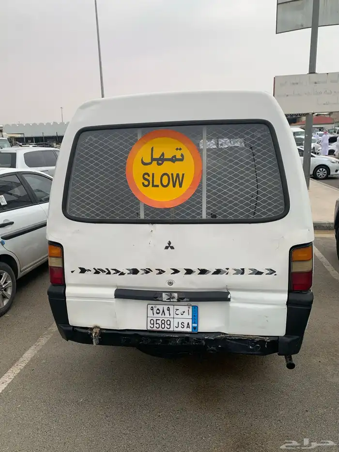 باص ميتسوبيشي ديزل 3