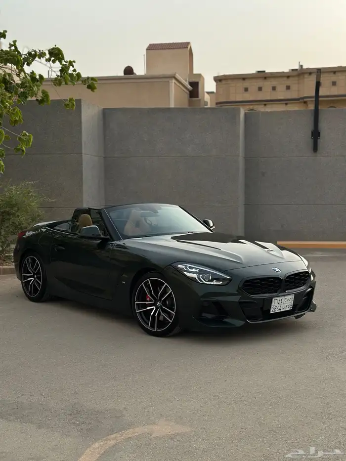 بي ام Z4 2025 كشف 1