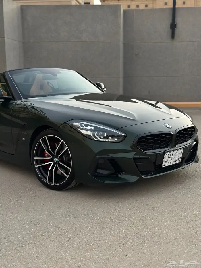 بي ام Z4 2025 كشف 5