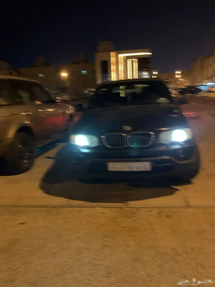 للبيع بي ام x5 1
