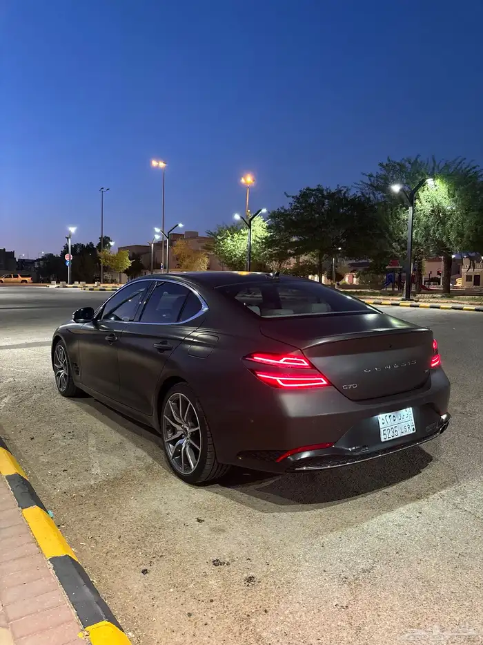 جينيسس G70 2023 4