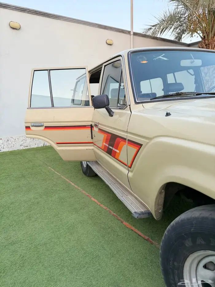 جيب لاندكلوزر 1984 3