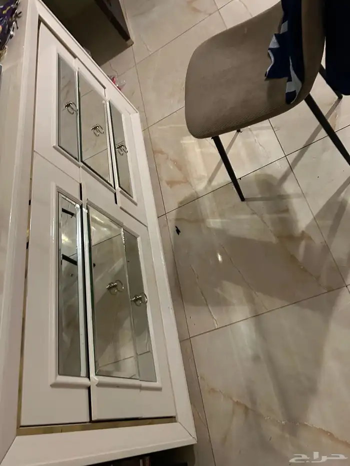 غرفة نوم كاملة للبيع مع المرتبه نظيفه 7