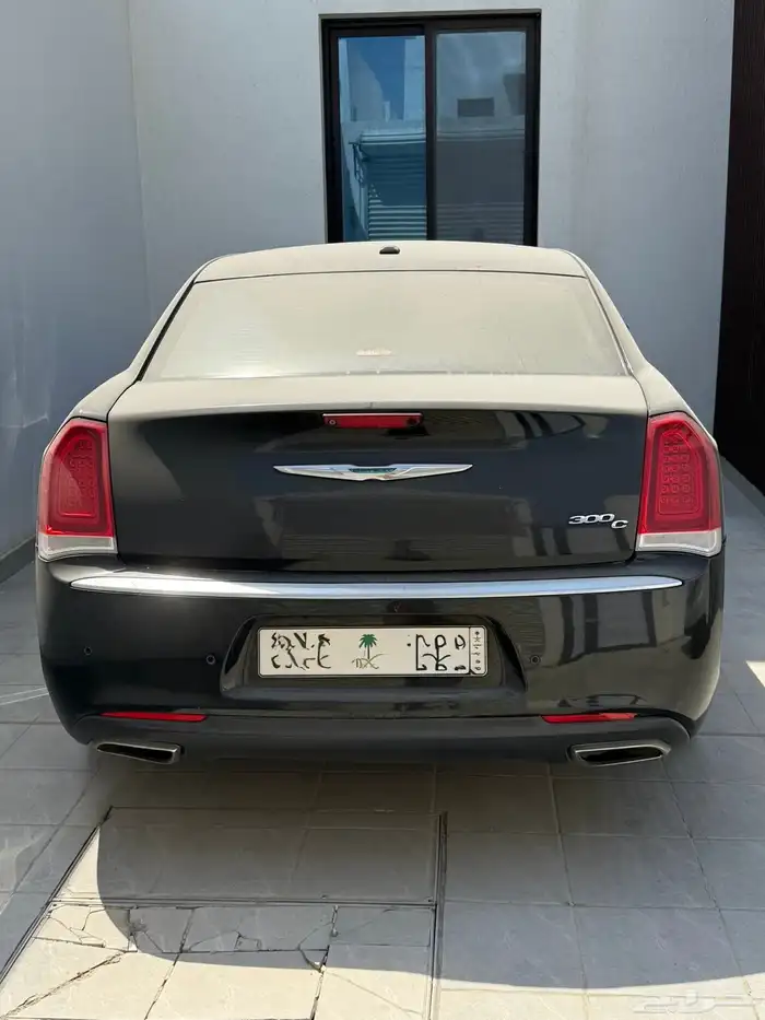 كرايزلر 2018 300c executive فل كامل 1