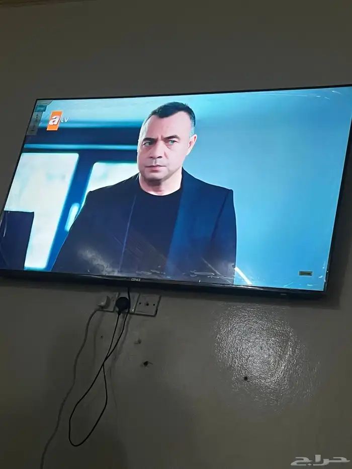 بلازما 65 بوصة شرط للبيع تواصل عل الواتساب فقط 0
