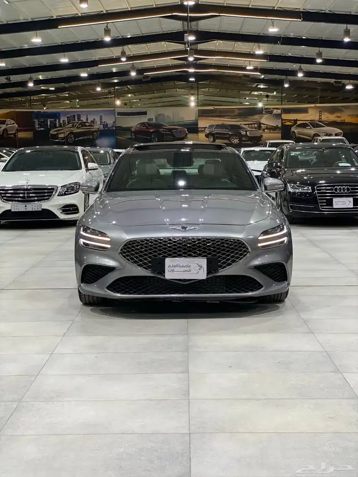 جنسس G70 نص فل 2023 4