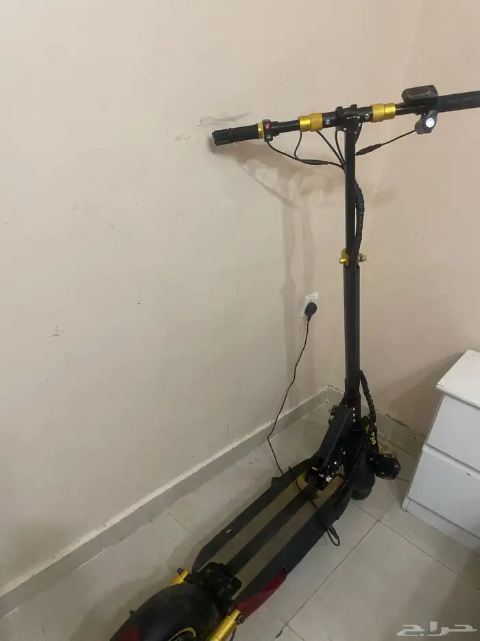سكوتر الوحش 0