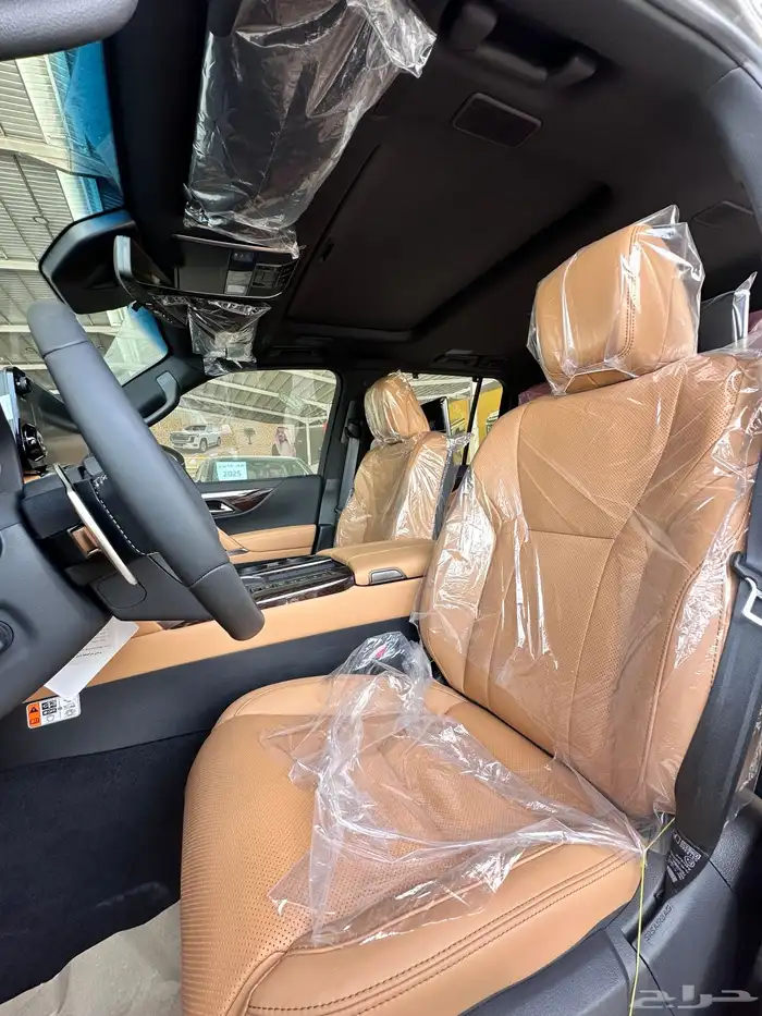 لكزس LX600 BB بريمي اسود داخل جملي2025 7