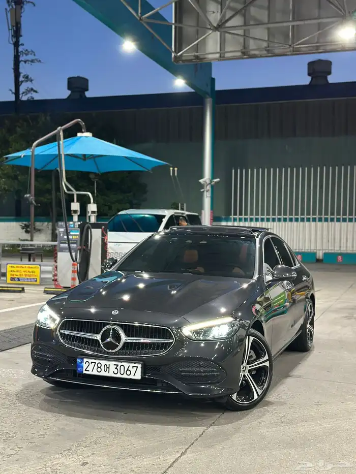 مرسيدس C 300 4MATIC 0