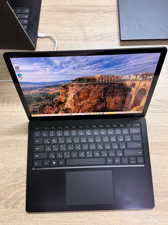 لابتوب مايكروسوفت سيرفس Microsoft Surface 5 2