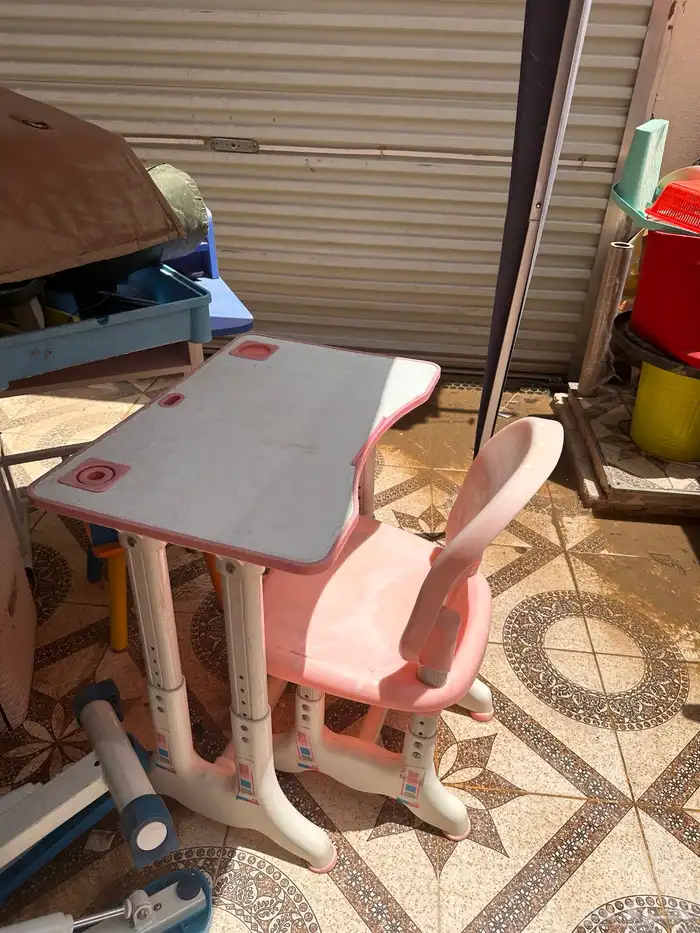 اثاث لبيع وبيت اطفال 0