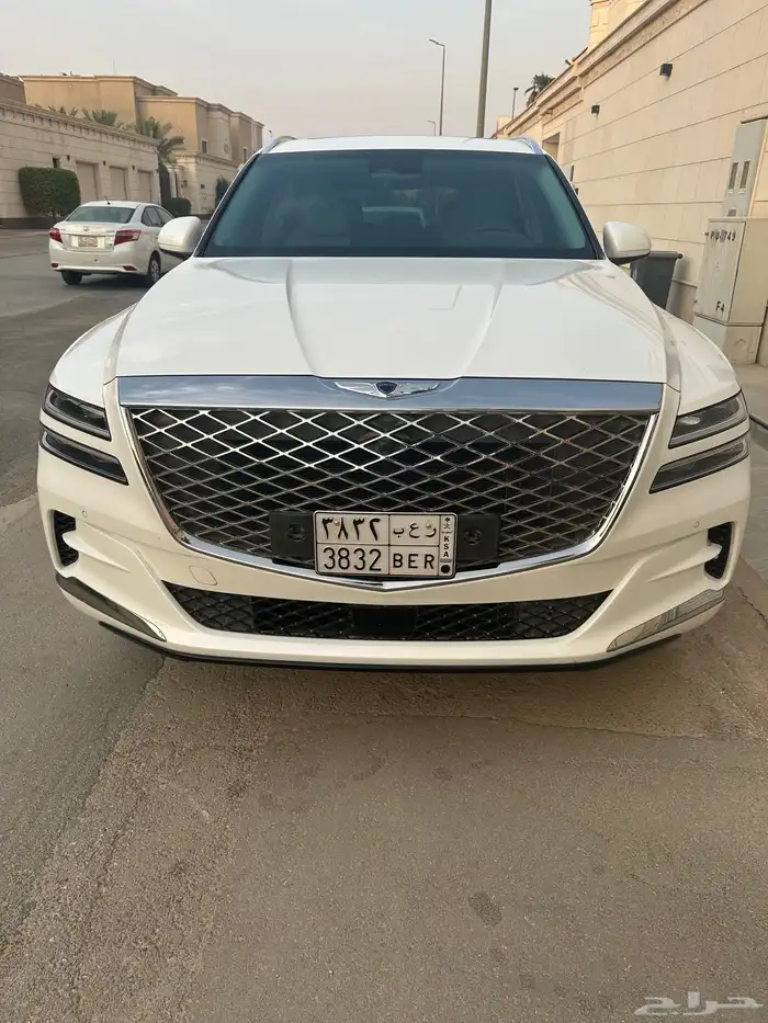 جينسيس GV80 2023 رويال فل كامل 0