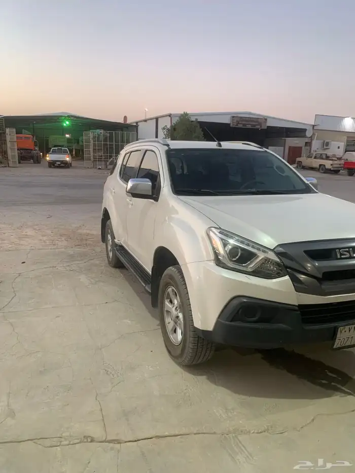 ايسوزو ام يو اكس 2020 mux 0