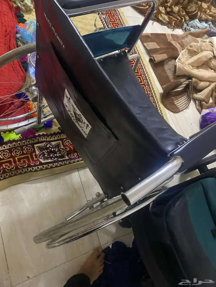 عربيه الكفر الي على يمين خربان شوي 0