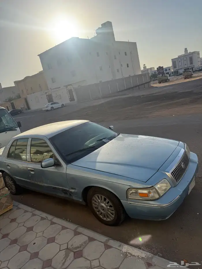 فورد مركيز 2006 للبيع تشليح سياره شرط مكينة وقير ومكيف 0
