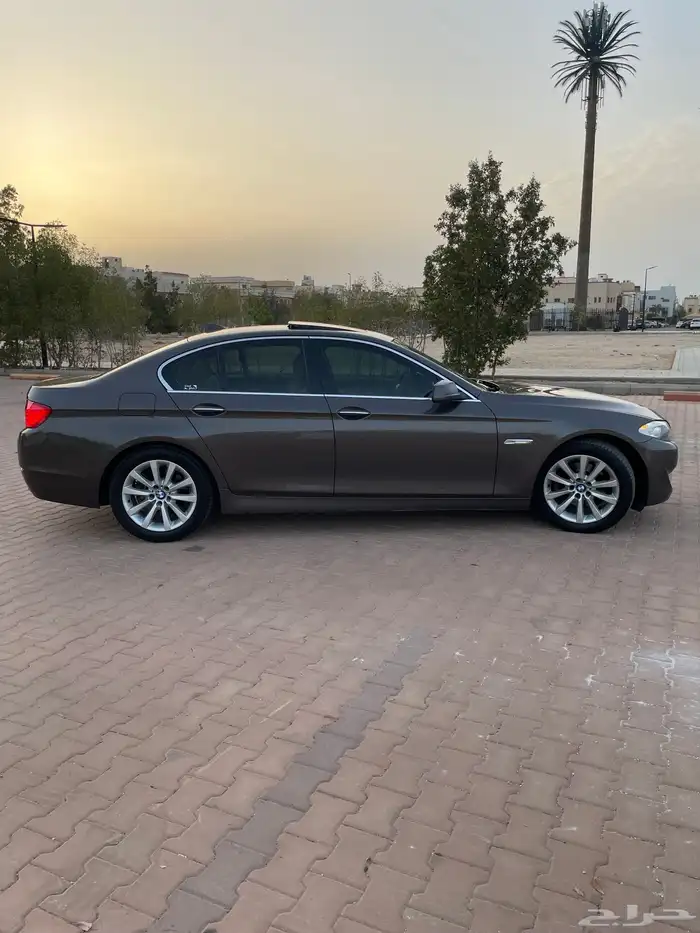 2013 بي ام 520 فل كامل 7