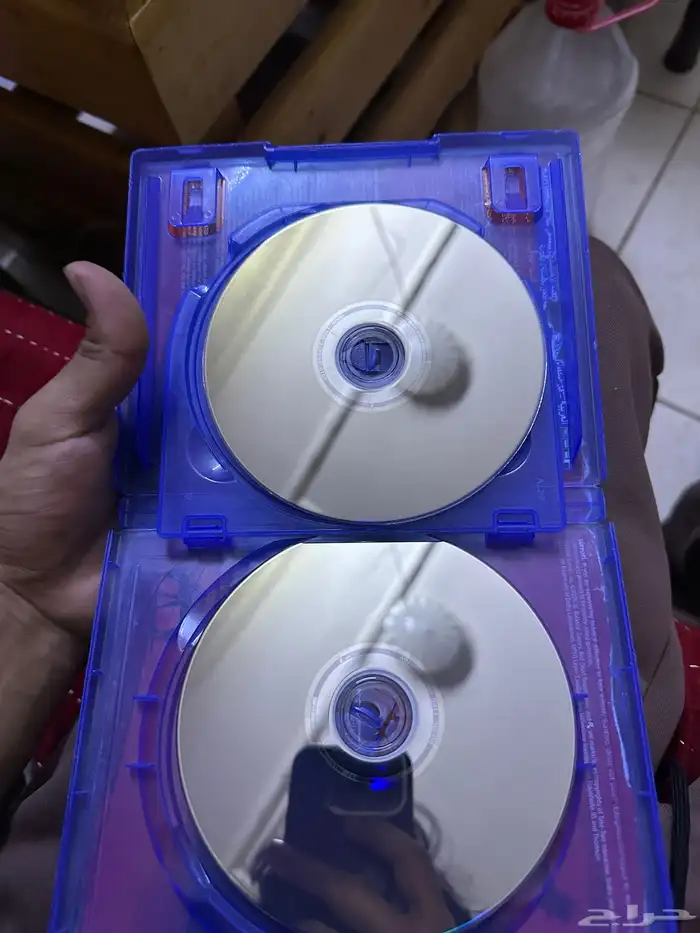 PlayStation 5 and 4 game disk 4