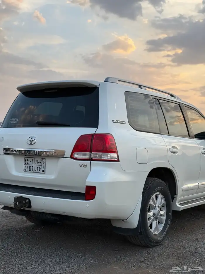 2011GXR 2