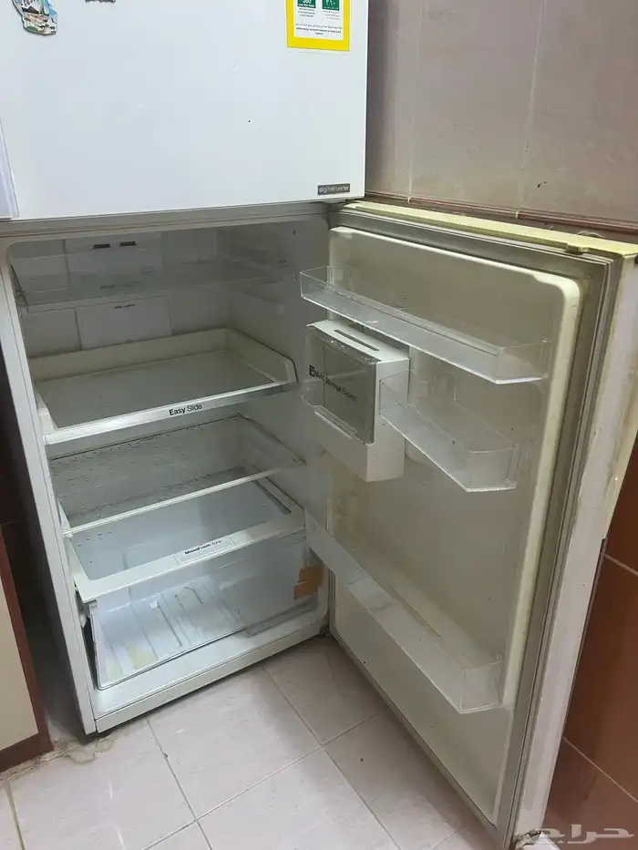 ثلاجة سامسونج ثلاجه شبه نظيفه 2