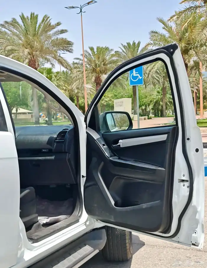 ايسوزو ديماكس 2020 فل كامل ديزل كاش او اقساط 50
