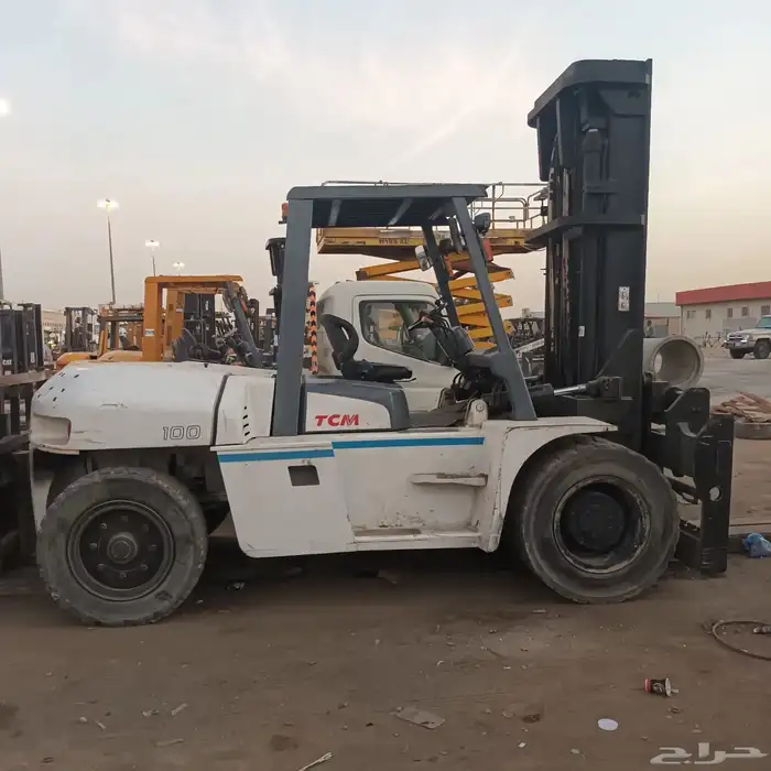 رافعات شوكيه وسيزرلفت ومان لفت وكرينات جي سي بي 4