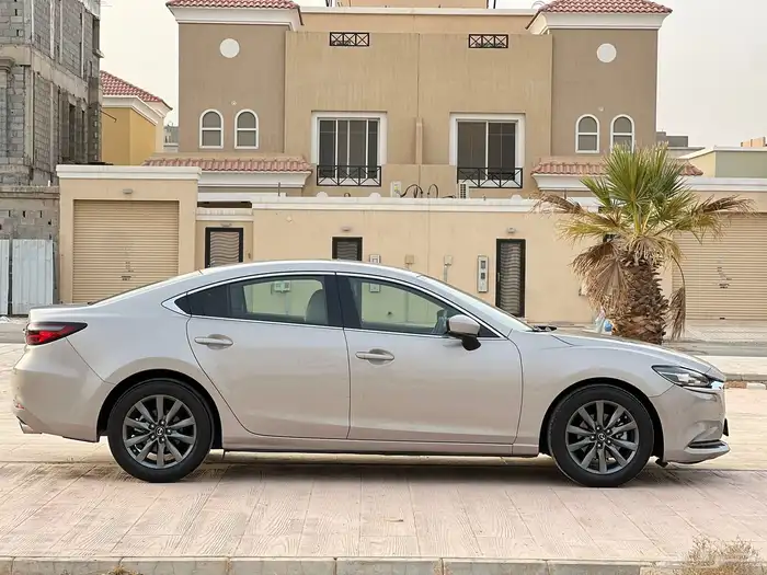 مازدا 6 موديل 2023 استاندرد نظيف جداا ( تم البيع ) 4