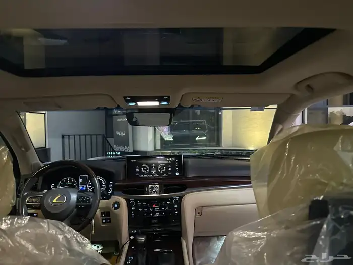2020 جيب لكزس بلاك اديشن LX 570 شبه الوكالة نظيف جدا 6
