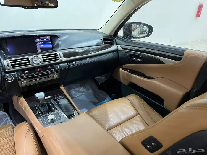 لكزس - LS460 - 2015 - شورت 17