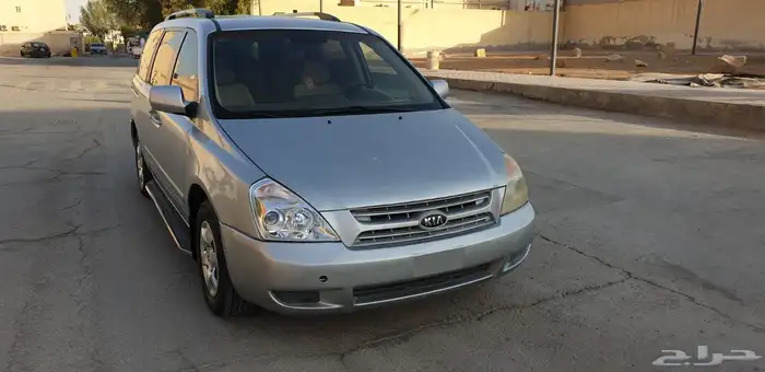 كيا كرنيفال مالك اول 2009 4