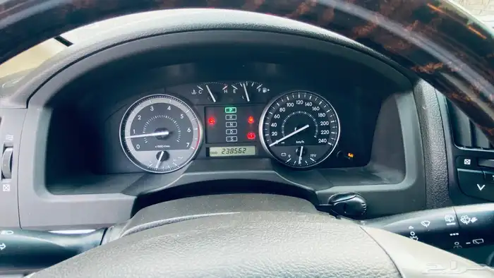 صالون 2011 GXR 8 سرندل نظيف 2