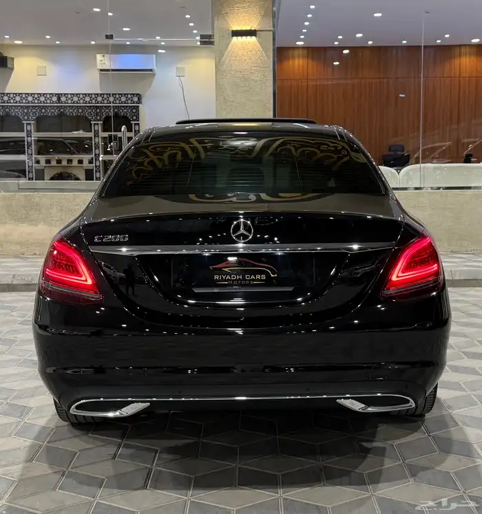 مرسيدس 2020 C200 فتحة (عرض خاص) 3