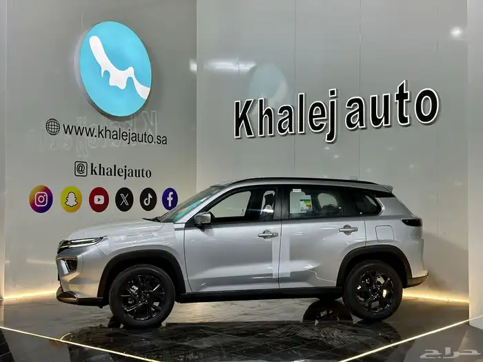 تويوتا اوربان كروزر GL ستاندر 2025 1