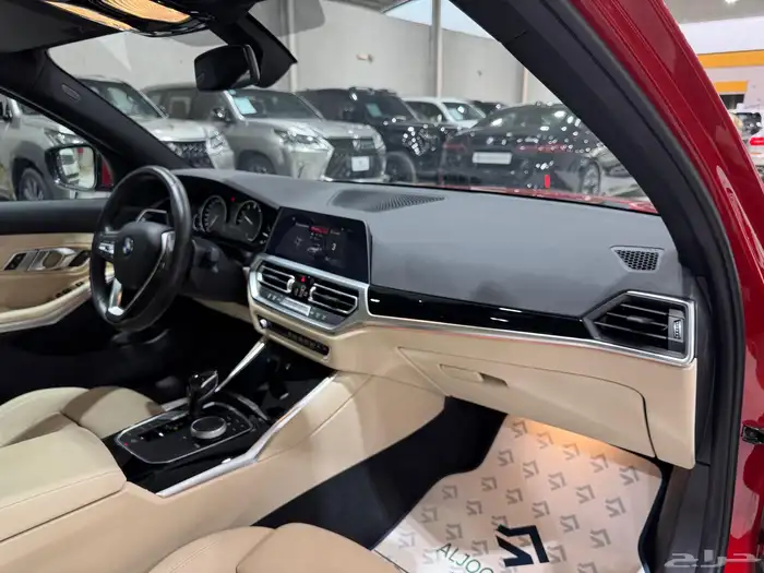 بي ام دبليو 320i موديل 2021 فل كامل مستعمل 9