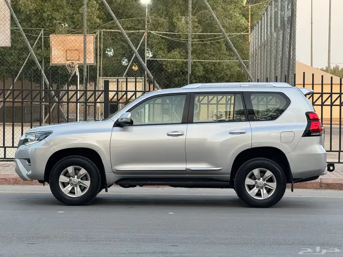 تويوتا برادو v6 2019 سعودي 4