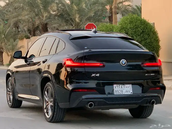 بي ام دبليو X4 موديل 2021 بحالة الوكاله ممشى 30 الف 11