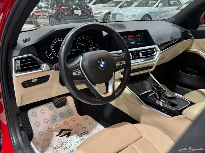 بي ام دبليو 320i موديل 2021 فل كامل مستعمل 13