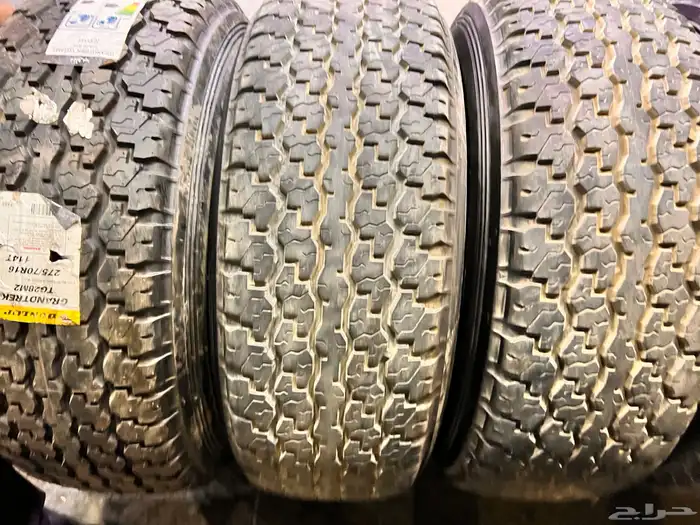 جنوط ريس مع كفرات دنلوب مقاس 275 70 16 5