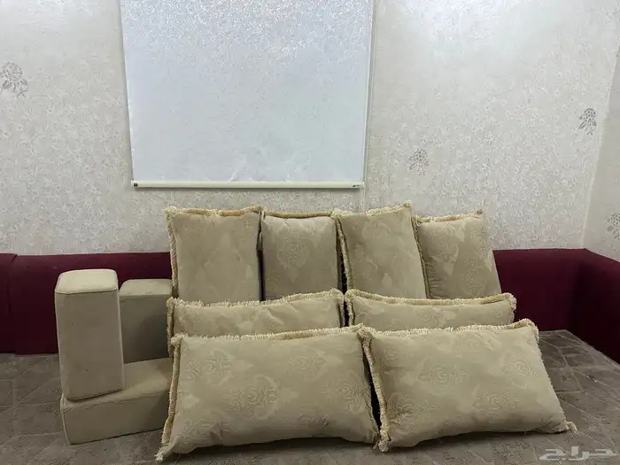مخاد مجلس 0