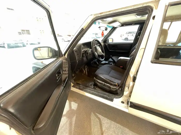 جيب شيروكي خليجي قير عادي 2001 15