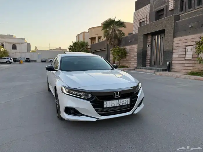 للبيع هوندا اكورد 2022 سبورت 3