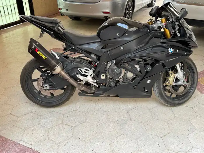 بي ام دبليو اس 1000 ار ار BMW S1000RR 2016 3