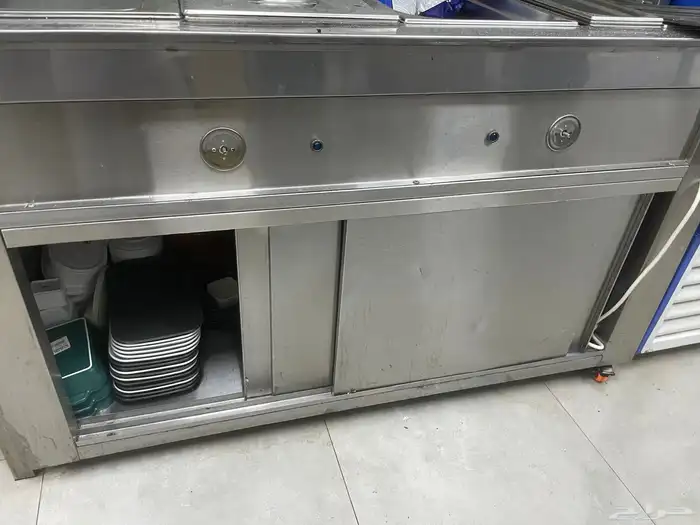 فرن بيتزاء نابلوي مع اغراض مطعم 14