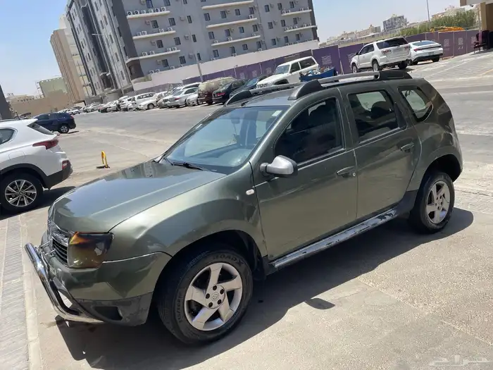 renault duster2014 very nice condition 2
