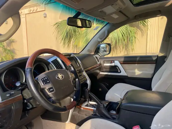 لاند كروزر 2009 VXR سعودي 15