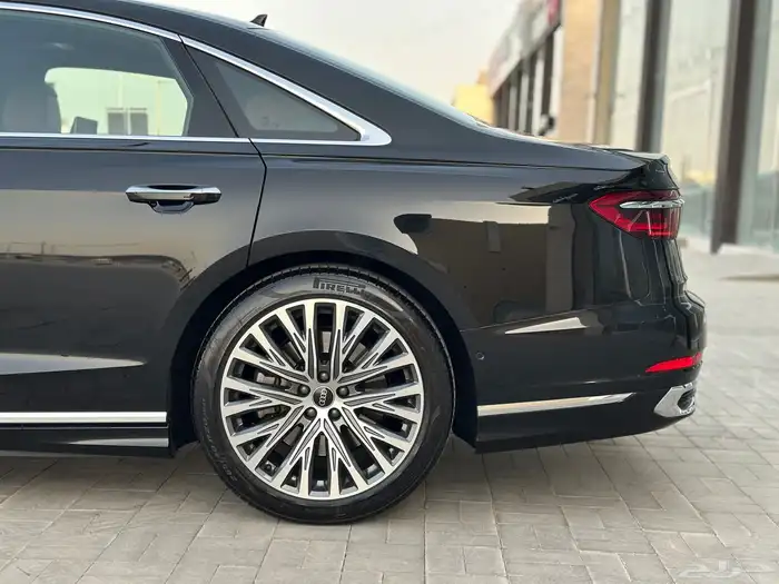 اودي A8L 2024 13