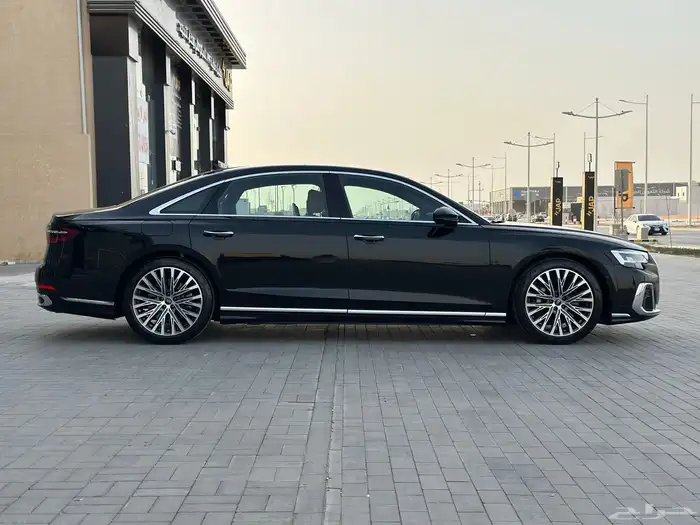 اودي A8L 2024 2