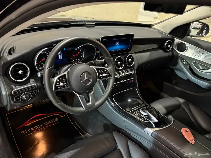 مرسيدس 2020 C200 فتحة (عرض خاص) 5