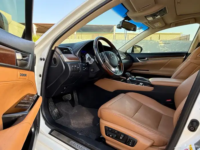 لكزس GS350 2014 7