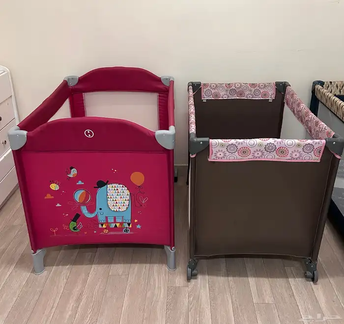 سرير اطفال للبيع مع مراتب ( خمس اسرة ) 3