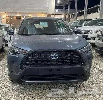 تتوفرفئات كورولا كروس2025 اصفار لمبيعات النقدوالبنك بربح0.35 0